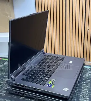 New Laptop Asus 16GB Intel Core i9 SSD 1T