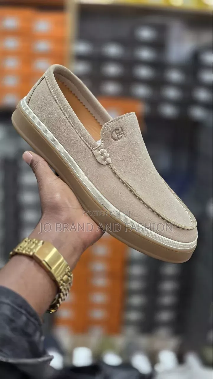 High Quality Flat Shoes