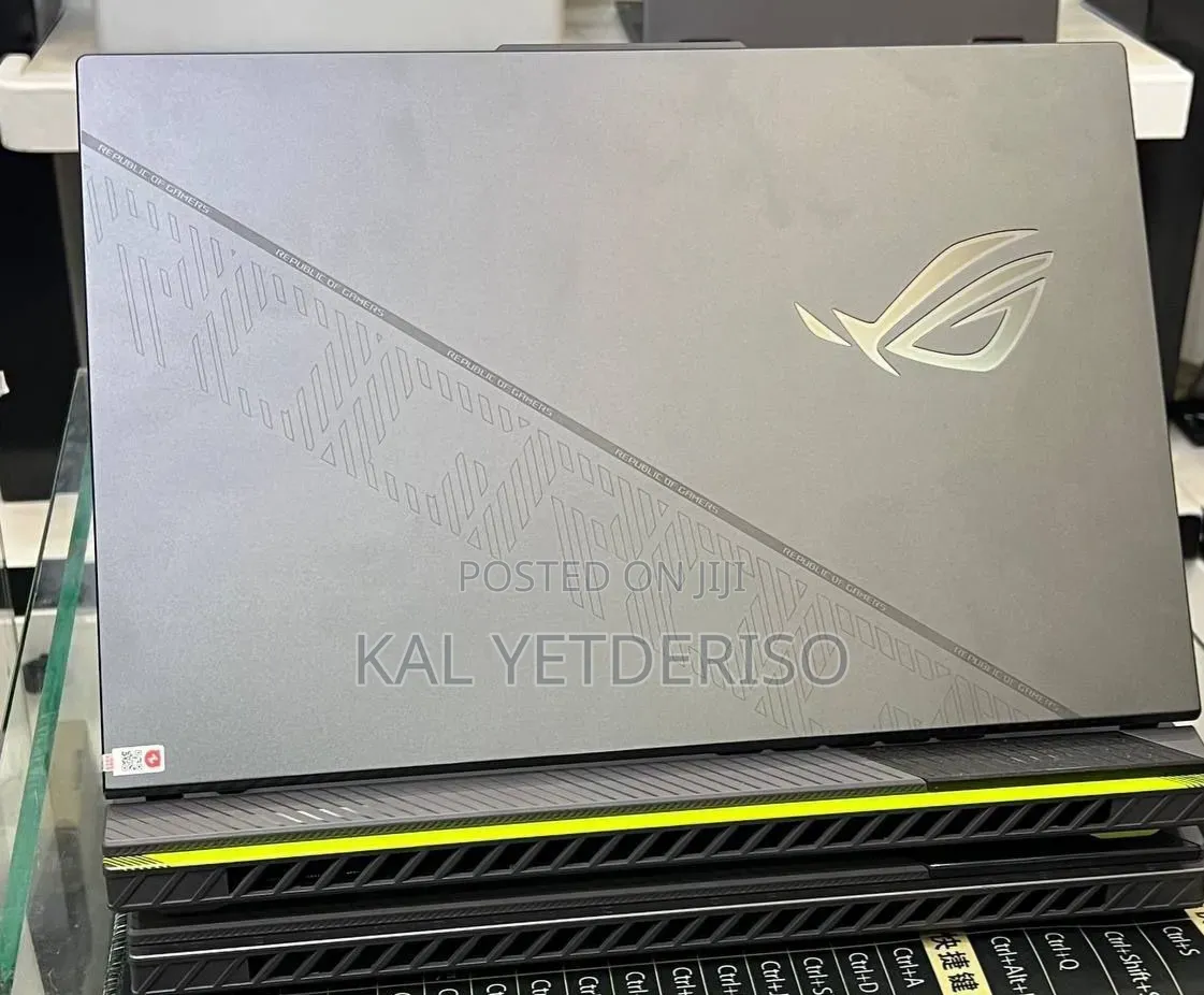 New Laptop Asus 16GB Intel Core i9 SSD 1T
