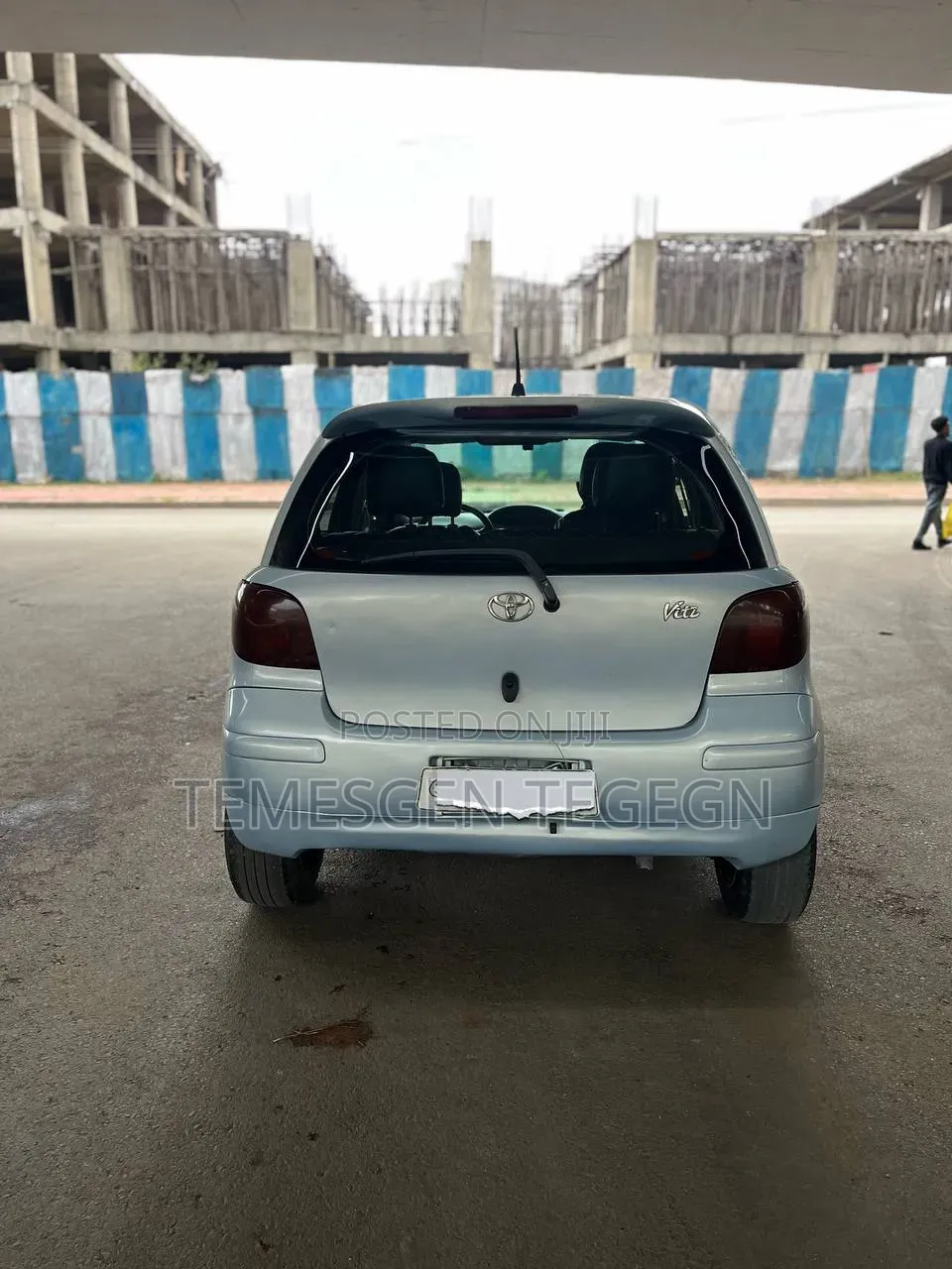 Toyota Vitz 2004