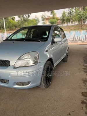 Toyota Vitz 2004