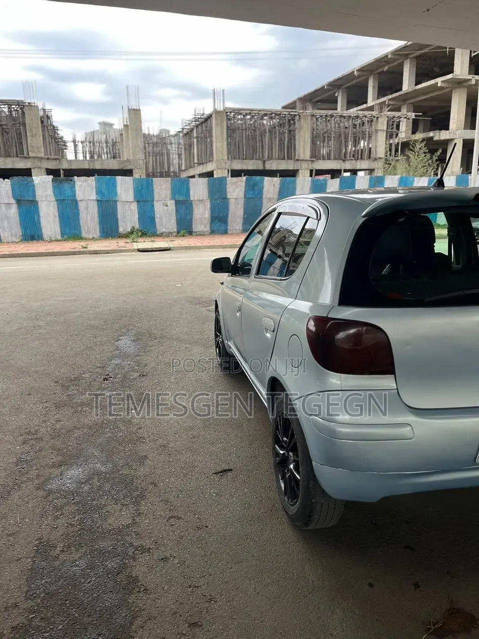 Toyota Vitz 2004