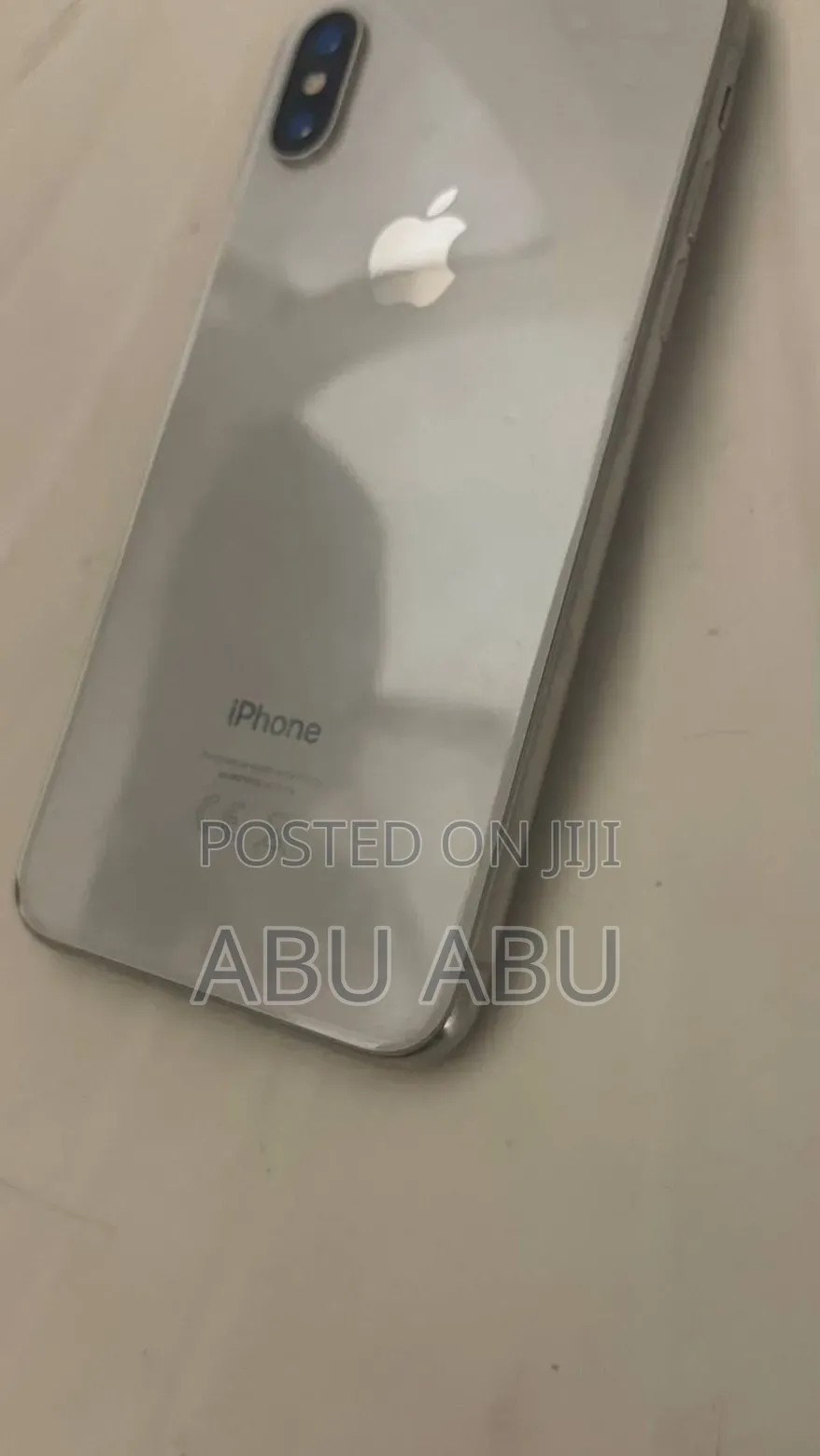 Apple iPhone X 64 GB Gray