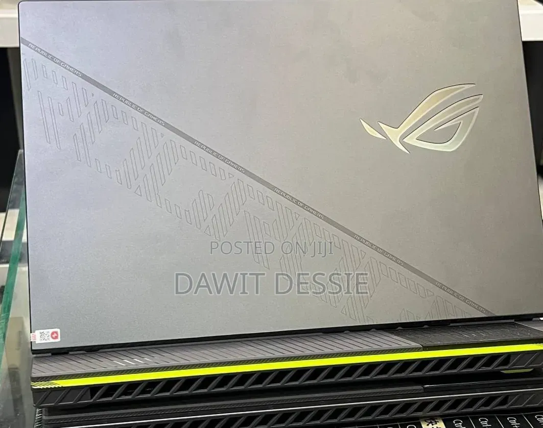 New Laptop Asus 16GB Intel Core i9 SSD 1T