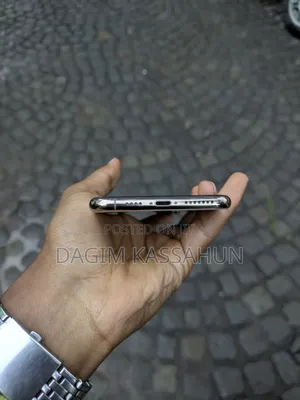 Apple iPhone XS Max 64 GB Gold