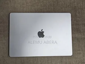 New Laptop Apple MacBook Air 2024 M3 8GB Apple M3 SSD 512GB
