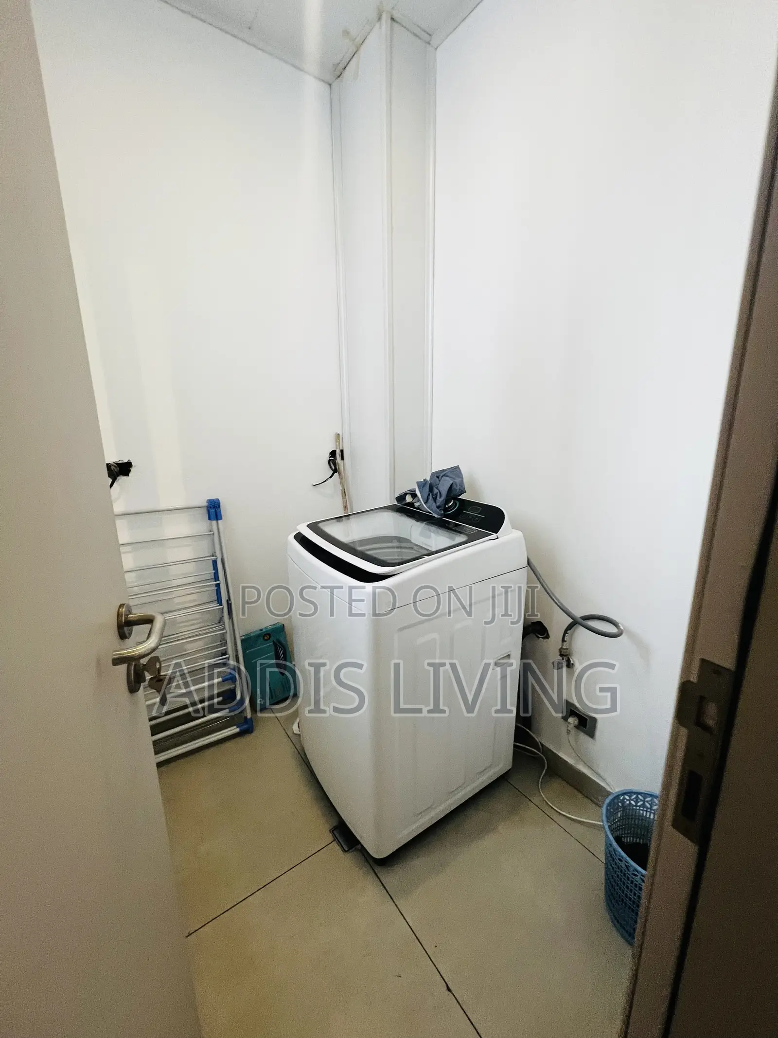 Furnished 3bdrm Apartment in Bole for rent