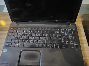 Laptop Toshiba Satellite C850 4GB Intel Core i3 HDD 500GB