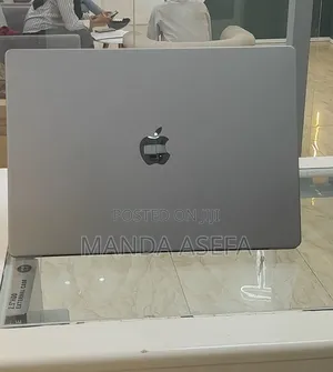 New Laptop Apple MacBook Pro 2021 M1 16GB Apple M1 SSD 512GB