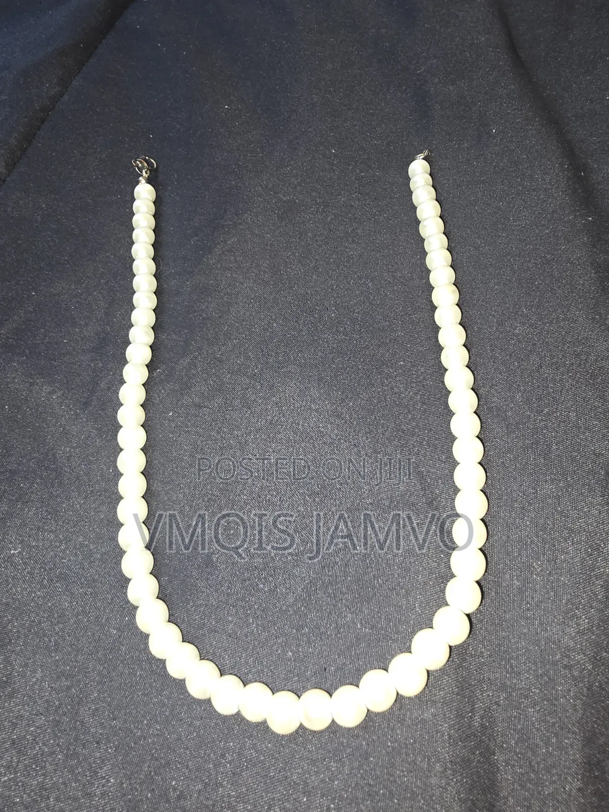 1. Classic Pearl Necklace for Ladies