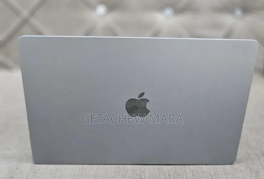 New Laptop Apple MacBook Air 2024 M3 8GB Intel SSD 512GB