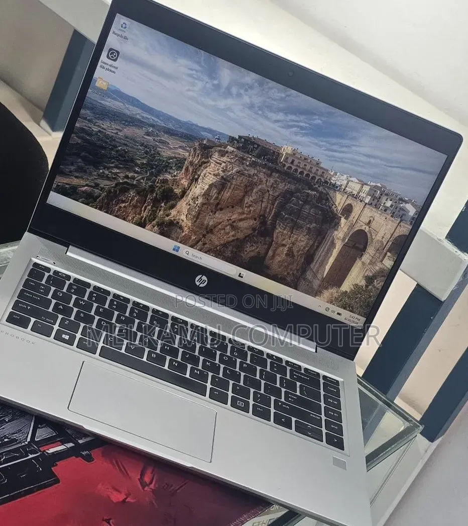 New Laptop HP ProBook 455 G5 8GB AMD Ryzen 5 SSD 512GB