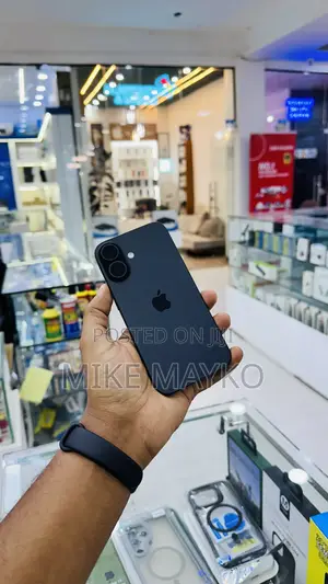 Apple iPhone 16 128 GB Black