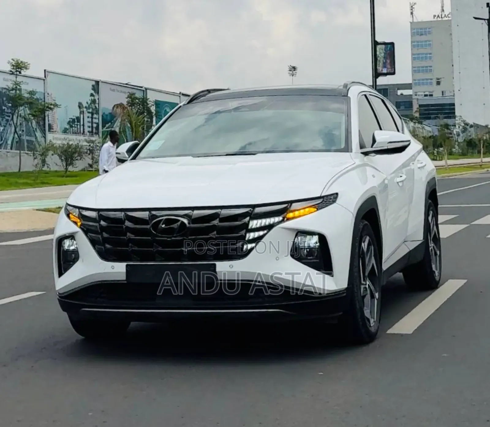 Hyundai Tucson Sport 2021 White
