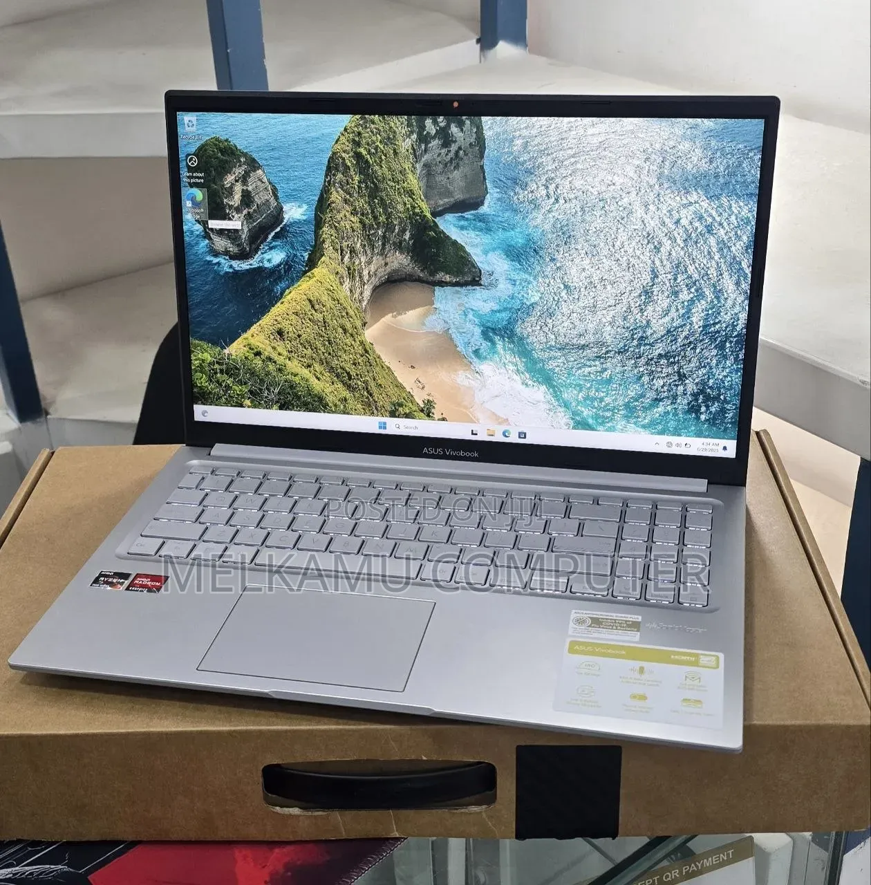 New Laptop Asus Vivobook 15 OLED 16GB Intel Core i7 SSD 512GB