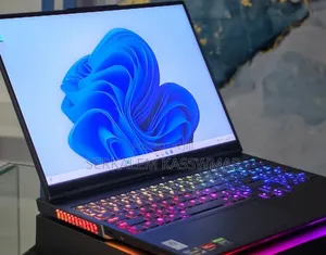 New Laptop Lenovo Legion 9 32GB AMD Ryzen 9 SSD 1T
