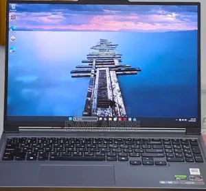 New Laptop Lenovo Legion 5 16GB AMD Ryzen 7 SSD 1T