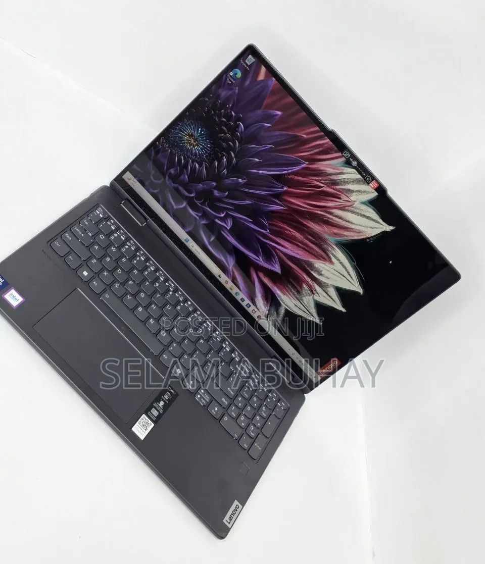 New Laptop Lenovo Yoga 7 15ITL5 16GB Intel Core Ultra 7 SSD 512GB