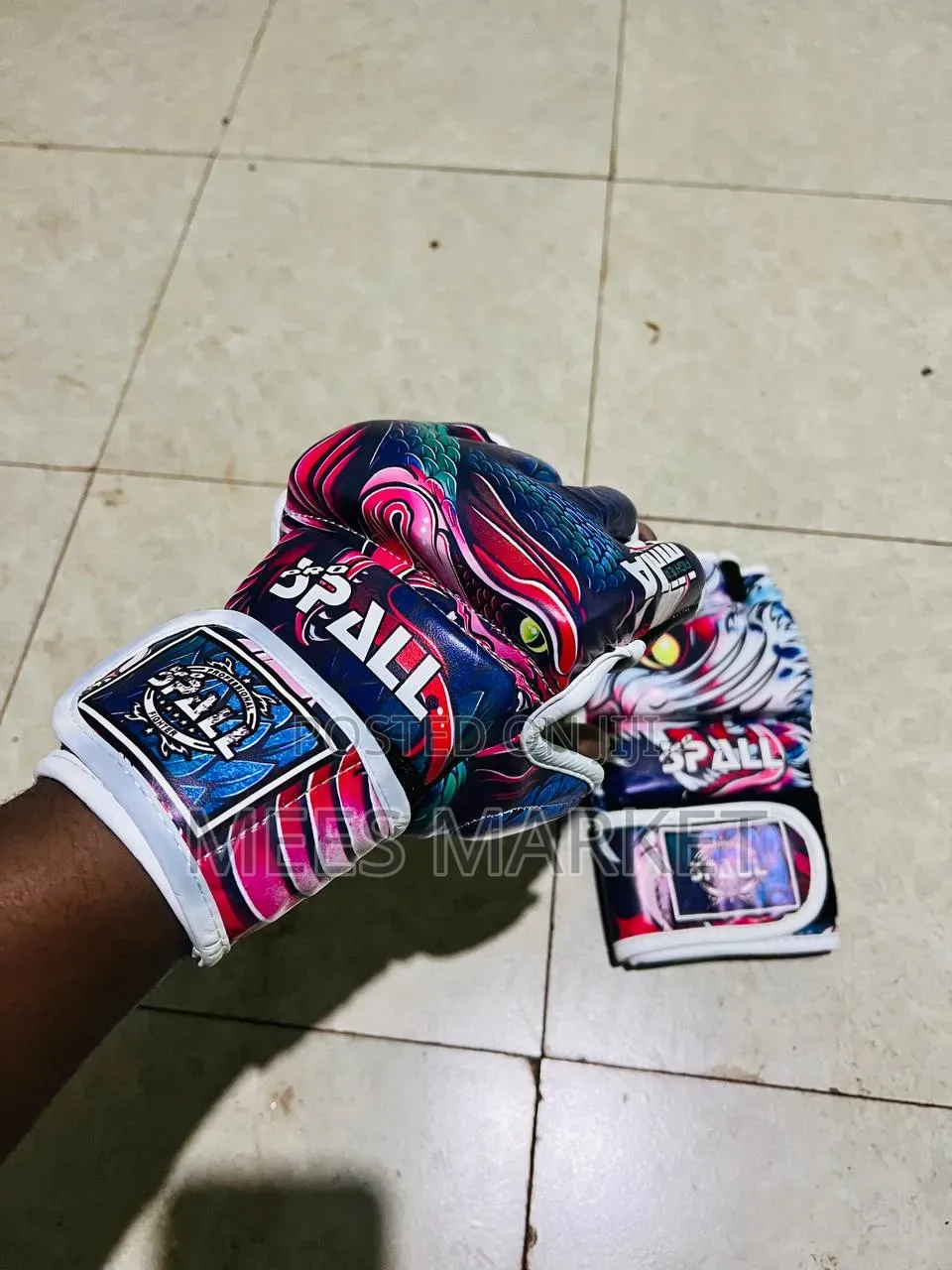 Mma Gloves Spall