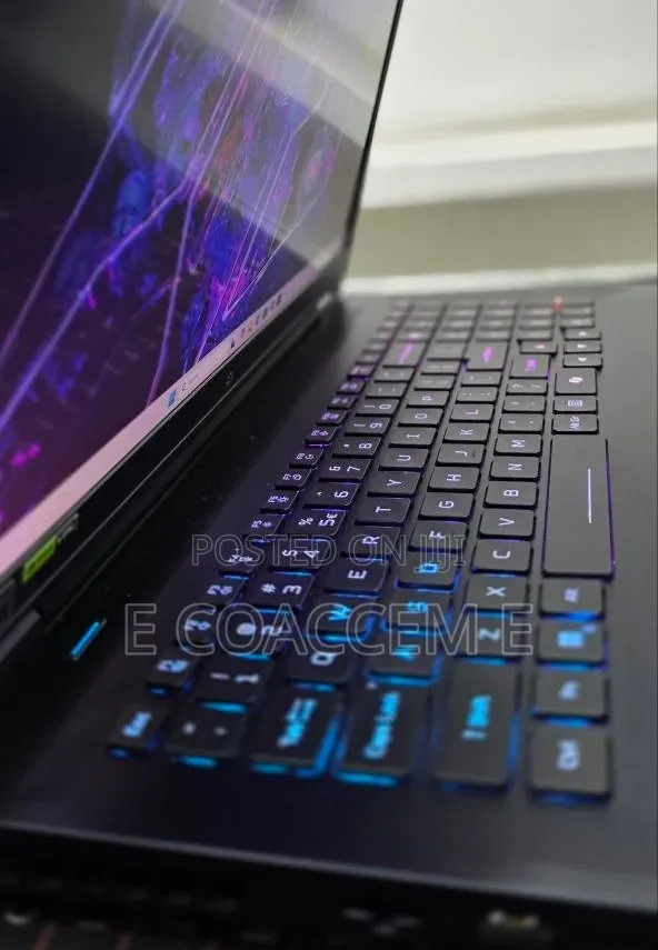 New Laptop Acer Predator Helios Neo 18 32GB Intel Core i9 SSD 1T