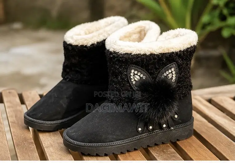 New Winter Boots – Size 38