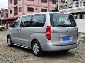 Hyundai H300 2014 Silver