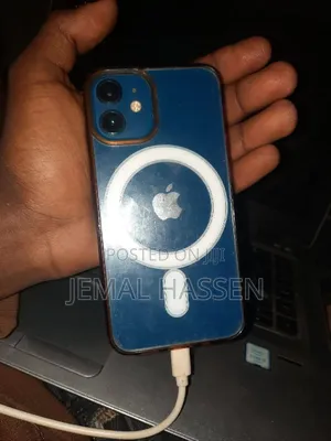 Apple iPhone 12 64 GB Blue