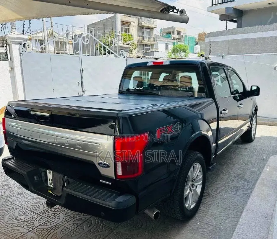 Ford F-150 2020 Gray