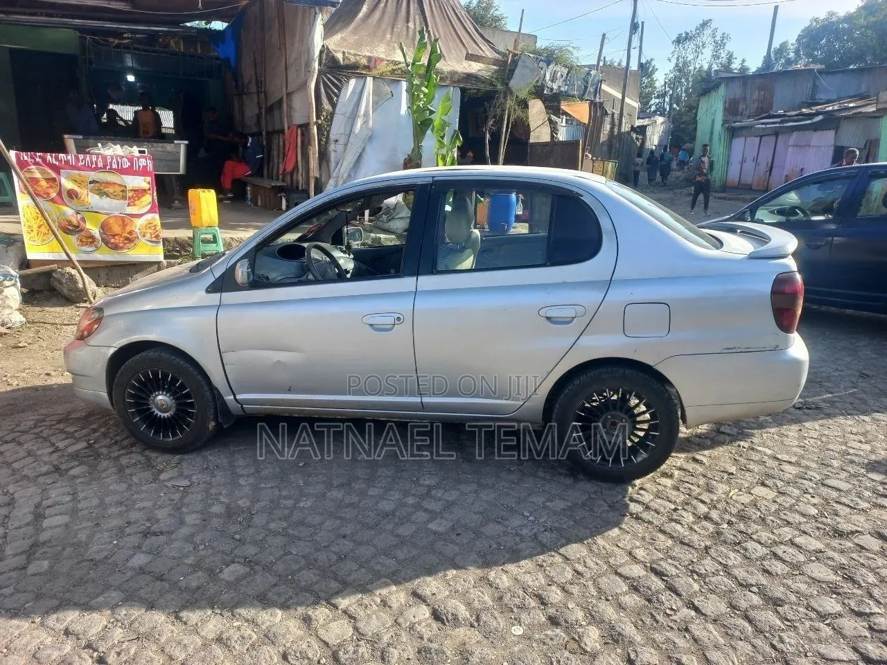 Toyota Platz 2001 Silver