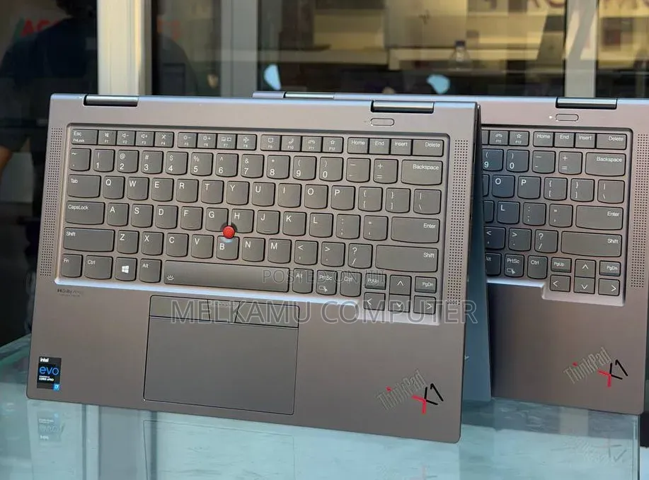 New Laptop Lenovo ThinkPad X1 Yoga 16GB Intel Core i7 SSD 512GB