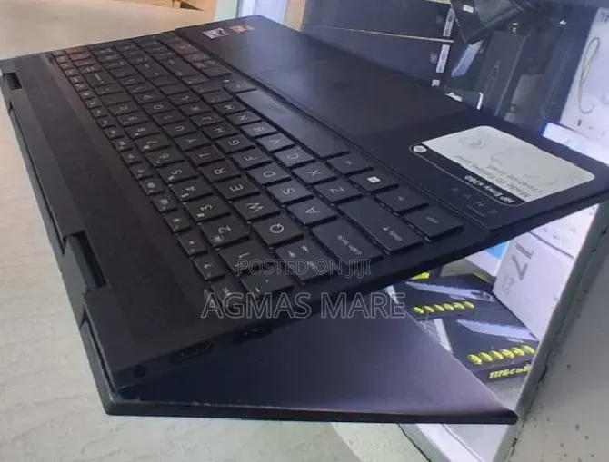 New Laptop HP Envy x360 24GB AMD Ryzen 7 SSD 512GB