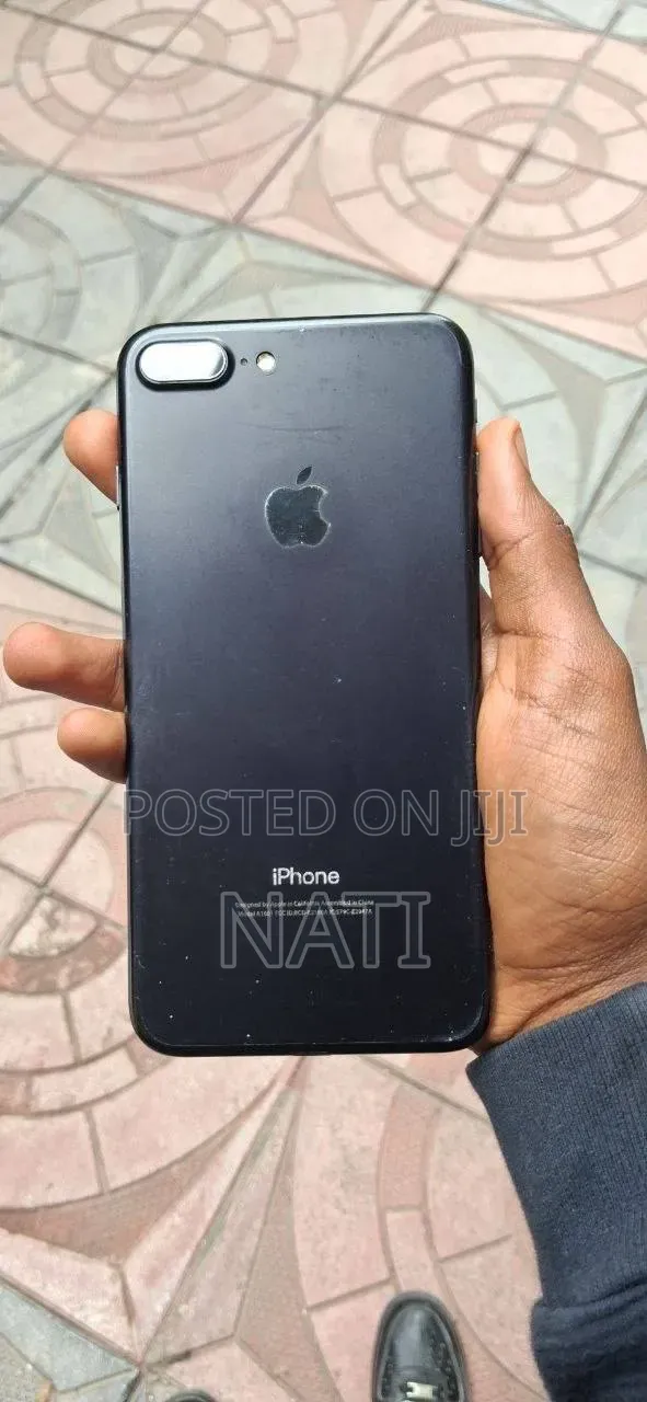 Apple iPhone 7 Plus 128 GB Black