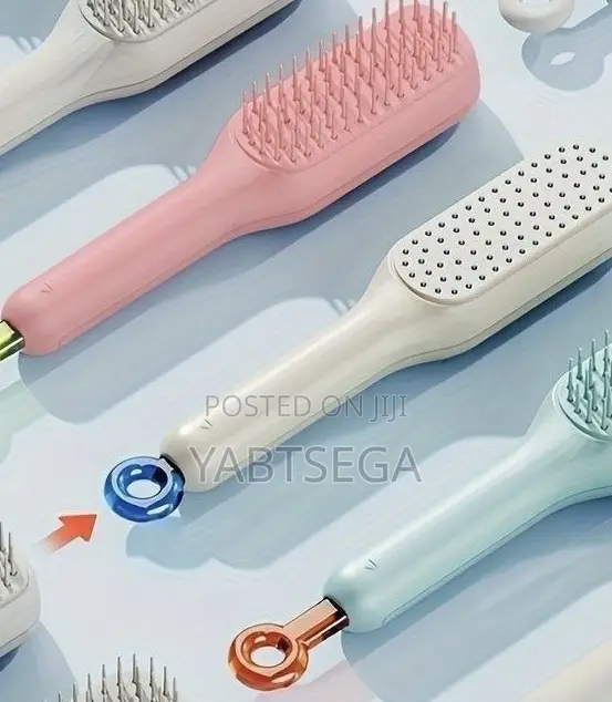 Retractable Cleaning Hair Brush