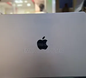 New Laptop Apple 16GB Intel Core i5 SSD 512GB