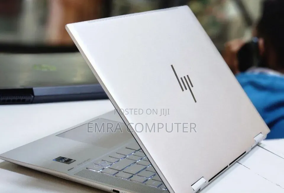 New Laptop HP 16GB Intel Core i5 SSD 512GB