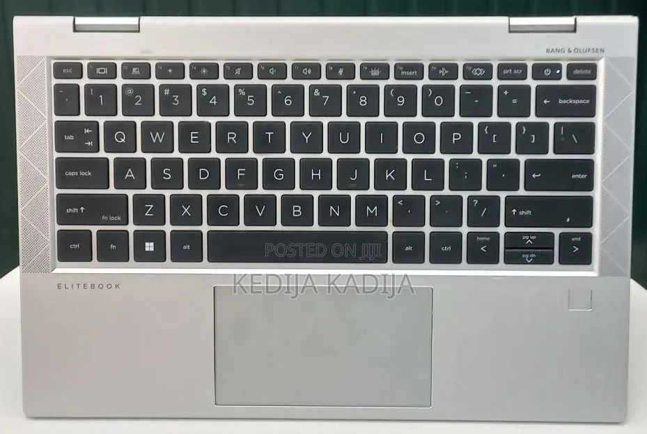 New Laptop HP EliteBook 1030 32GB Intel Core i7 SSD 512GB