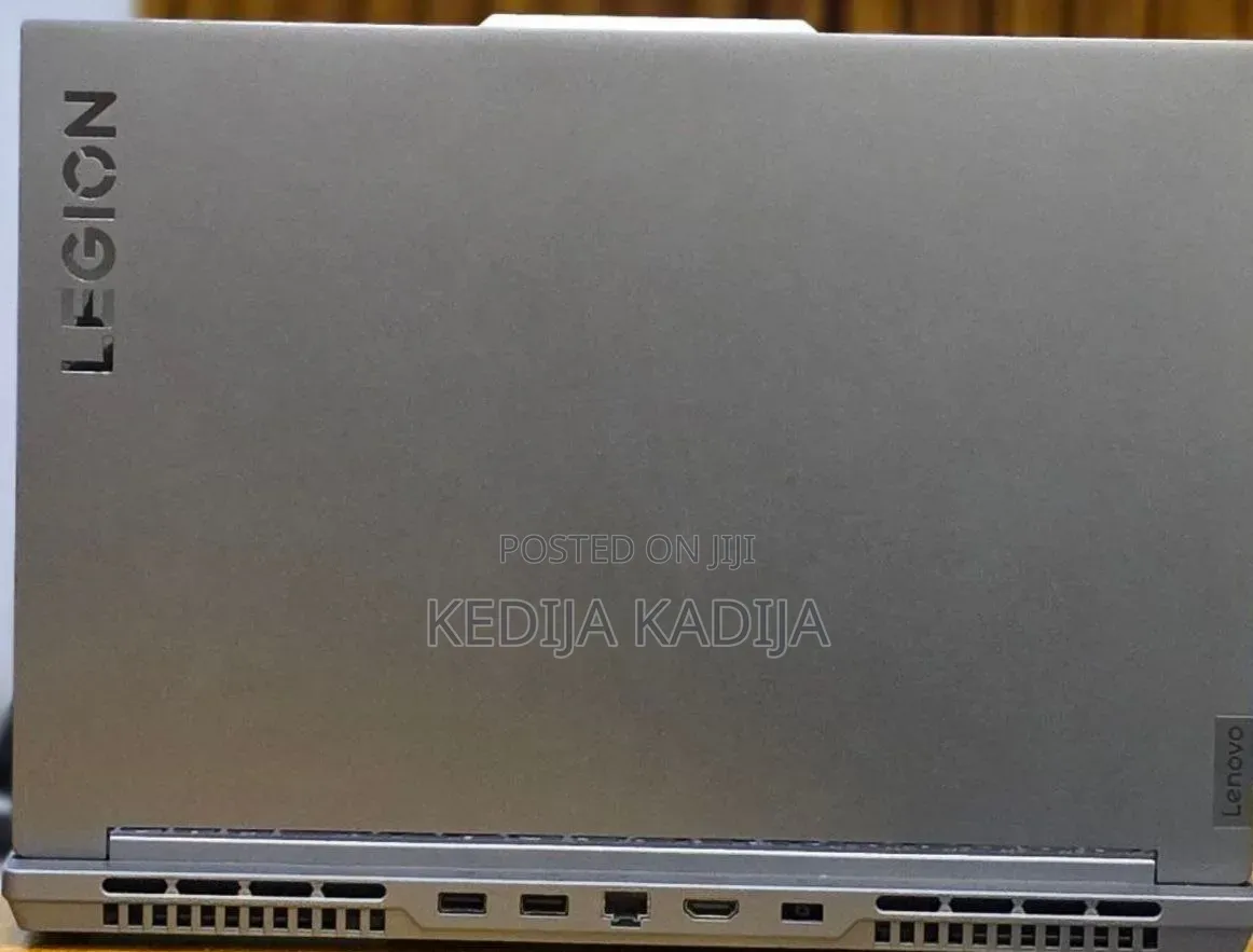 New Laptop Lenovo Legion 5 16GB AMD Ryzen 7 SSD 1T