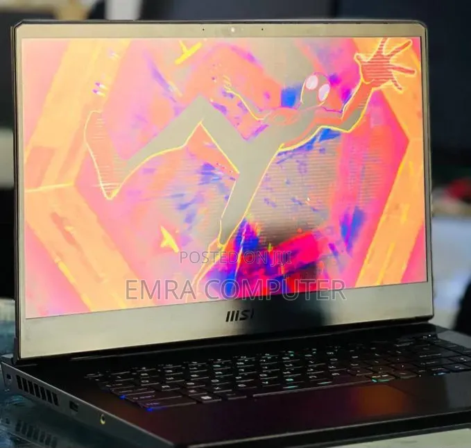 New Laptop MSI 16GB Intel Core i7 SSD 512GB