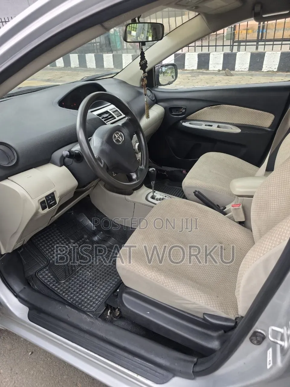 Toyota Yaris 2007 Silver