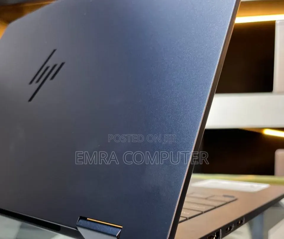 New Laptop HP 16GB Intel Core Ultra 7 SSD 1T