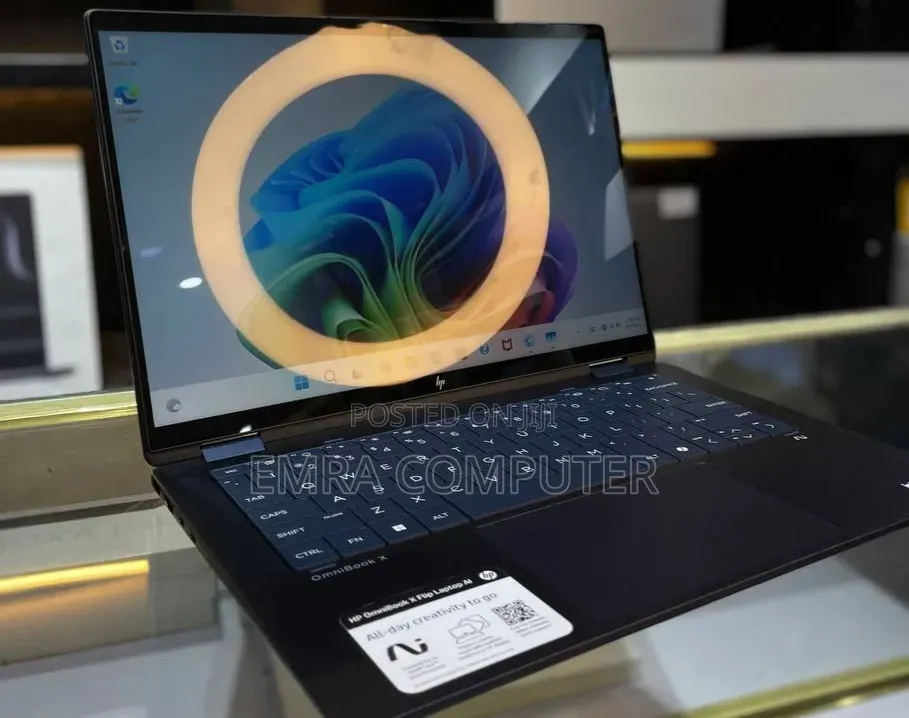 New Laptop HP 16GB Intel Core Ultra 7 SSD 1T