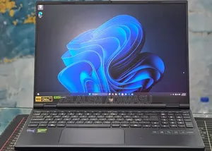 New Laptop HP Omen 16 16GB Intel Core i9 SSD 1T