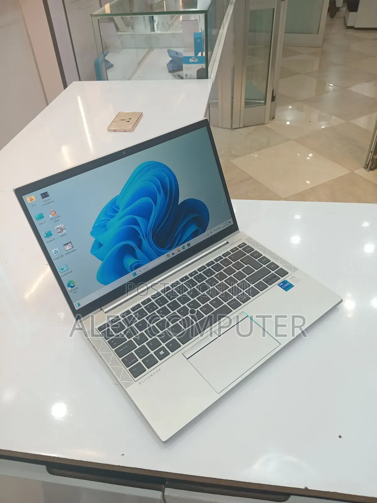 New Laptop HP EliteBook 840 G8 16GB Intel Core i7 SSD 512GB
