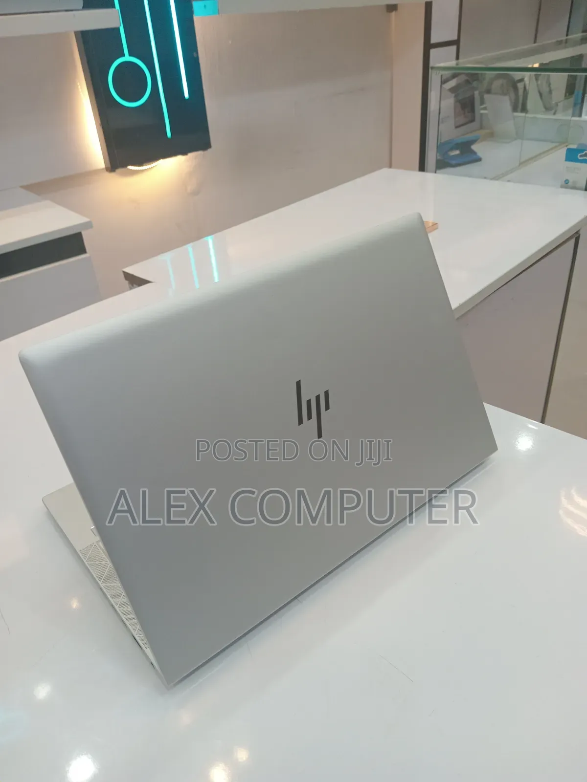 New Laptop HP EliteBook 840 G8 16GB Intel Core i7 SSD 512GB
