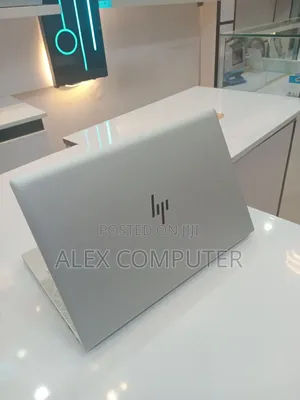 New Laptop HP EliteBook 840 G8 16GB Intel Core i7 SSD 512GB