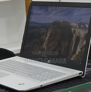 New Laptop HP Envy M6 12GB Intel Core i5 SSD 128GB