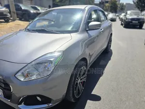 Suzuki Dzire 2022 Silver