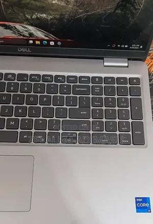 New Laptop Dell Latitude 5540 16GB Intel Core i7 SSD 512GB