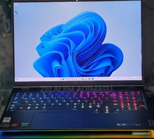 New Lenovo Legion Y7000P IRX9 Gaming Laptop 32GB Intel Core Ultra 9 1T