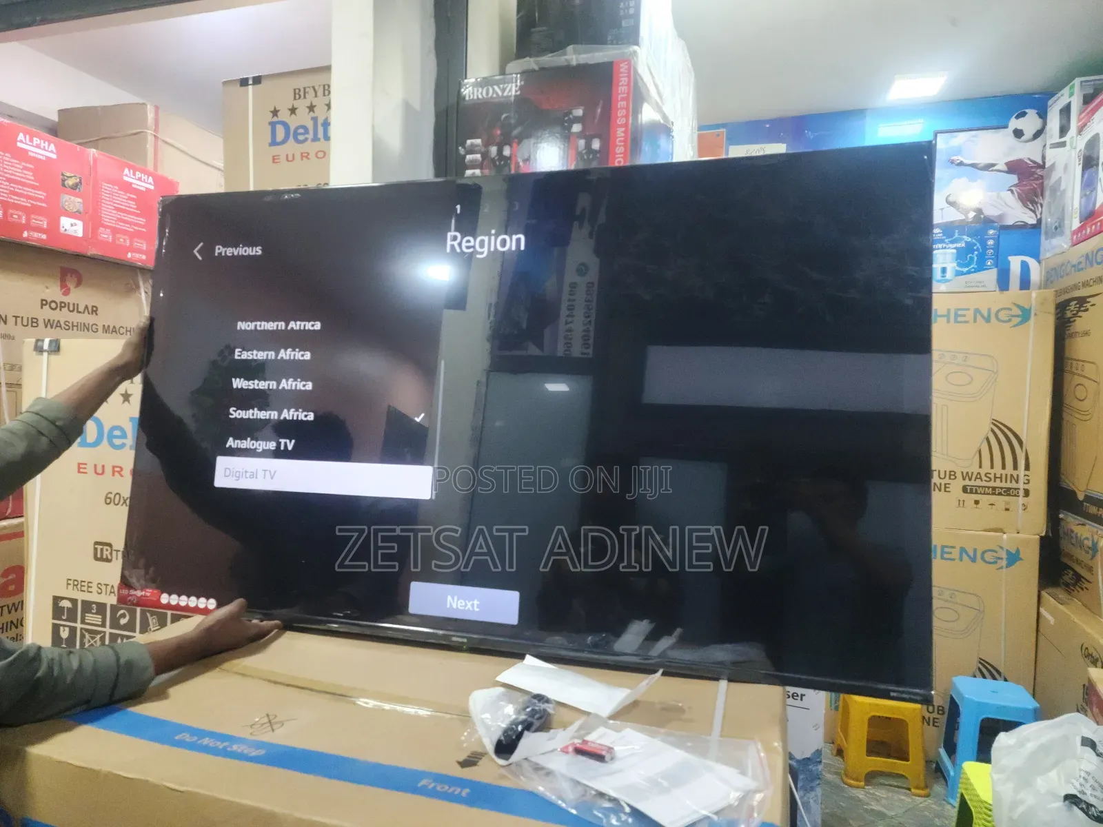 Alwa 65" Tv